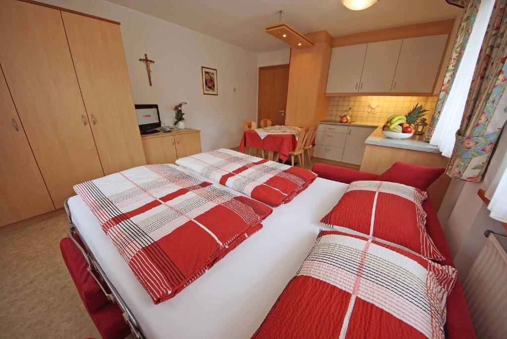 Residence Araldina Сан-Кассиано Номер фото
