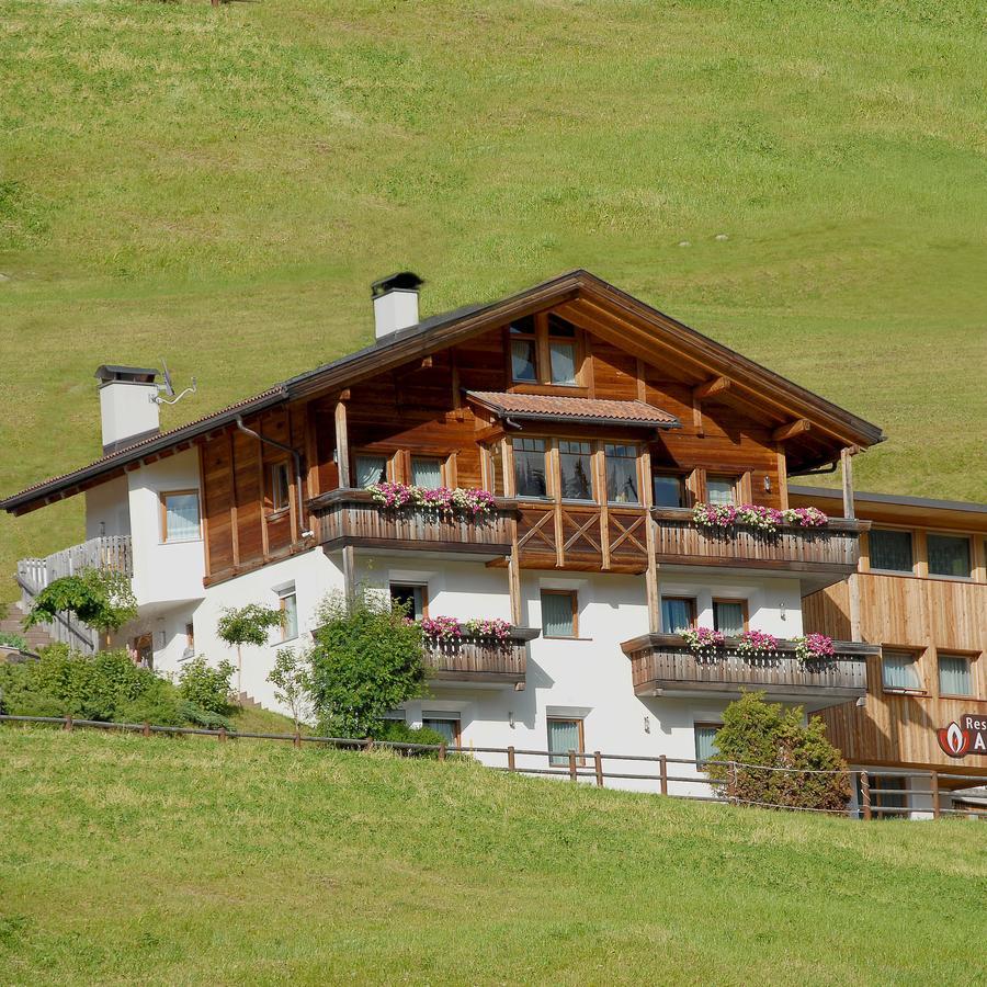 Residence Araldina Сан-Кассиано Экстерьер фото